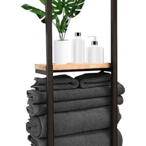 Praktischer Handtuchhalter für das Badezimmer mit Holzaussehen und metallischem Rahmen, ideal für die Organisation von Handtüchern und Badezimmerartikeln