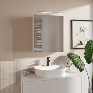 Spiegelschrank für das Badezimmer mit LED-Beleuchtung, weißer Farbe, 50x60 cm groß. Modernes Design und praktische Details wie Einlegebox, Freiraum für Kabelführung und Soft-Close-Funktion.