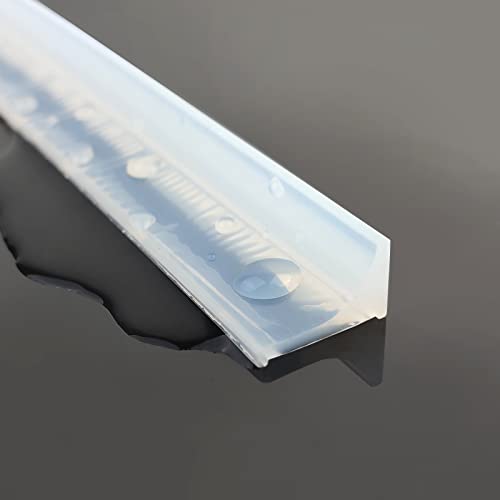 Schwalleiste für Dusche, Wasserdamm, Duschbarriere und Rückhaltesystem. Wasser innerhalb der Schwelle halten.