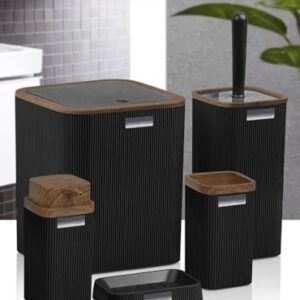 Ein komplettes Badezimmer-Set aus hochwertigem PP, bestehend aus Zahnbürstenhalter, Becher, Toilettenbürste, Seifenschale und Mülleimer. Elegantes Design für ein modernes Bad.