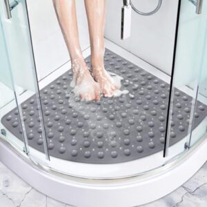 Rutschfeste Duschmatte Dreieckig 54x54 cm mit Saugnäpfen und Ablauflöchern für eine sichere Duschenutzung