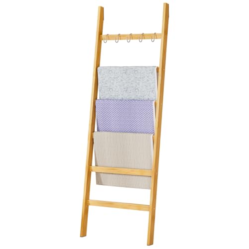 Multifunktionale Handtuchleiter aus Bambus mit 6 Sprossen und 2 Sturzsicherheitsriemen für ein sicheres und bequemes Nutzen in verschiedenen Räumen wie Badezimmer, Schlafzimmer oder Pool. Die robuste Konstruktion bietet viel Lagerkapazität.