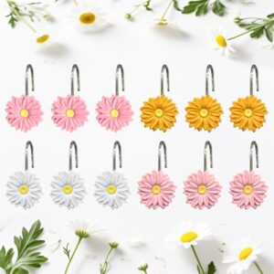 Mehrfarbige Gänseblümchen-Duschvorhang-Haken in rosa, gelb und weiß aus rostfreiem Edelstahl. Set enthält 12 Haken für das Badezimmer.