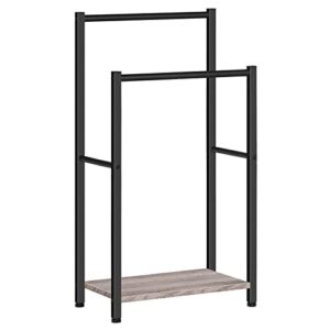 Praktischer und stilvoller Handtuchständer für Badezimmer mit zwei stabilen Handtuchstangen, platzsparend und stehendes Design, geeignet für Badetücher, Kleidung, Decken oder Zeitungen