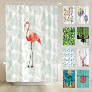 Vibranter Flamingo auf einem Anti-Schimmel Duschvorhang im Badezimmer