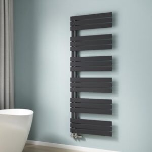 Effizienter Handtuchwärmer für ein behagliches Badezimmer mit effizienter Wärmeabgabe und dachtem Design.