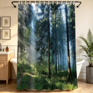 Duschvorhang mit Wald-Dschungel-Muster, wasserdicht und antimikrobiell behandelt, für ein schimmelfreies und sauberes Badezimmer.